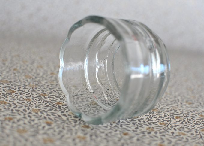 Small Tea Light Holder in Glass | Ib Laursen | Willekulla Country Style | Side