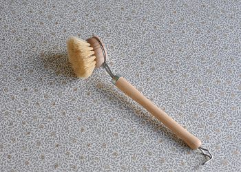 Wooden Dish Brush with Replaceable Head | Iris Hantverk | Willekulla Country Style | Side