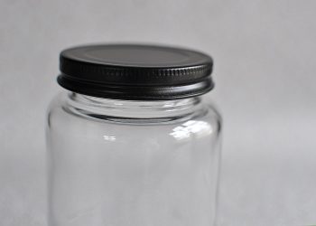 Large Glass Jar with Black Lid | Ib Laursen | Willekulla Country Style | Closeup